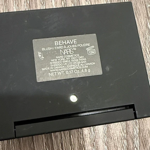 Makeup bundle - Picture 8 of 10